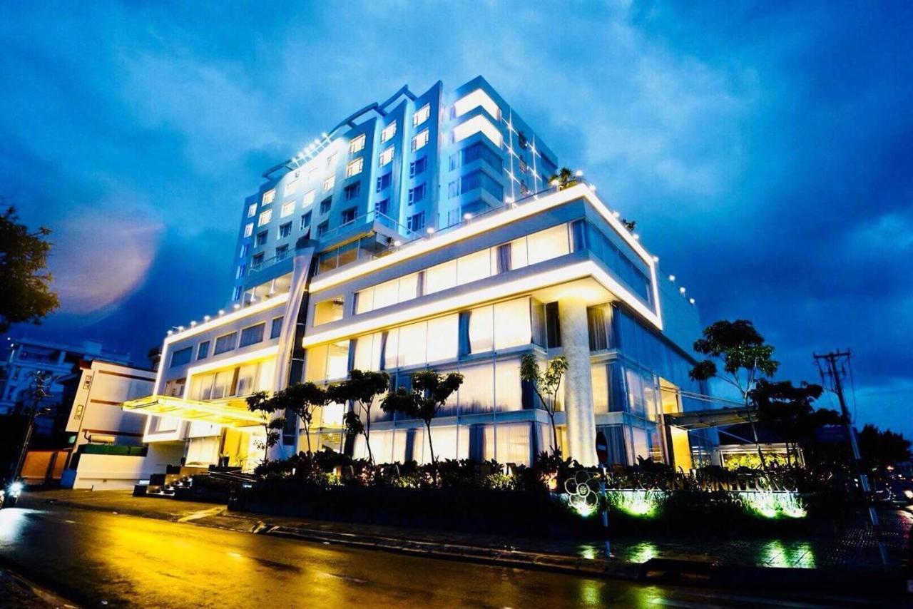 Khách sạn Sài Gòn Vĩnh Long Exterior foto